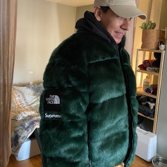 Supreme X The North Face Faux Fur Jacket 'Green' (size L) Supreme X The North Face Faux Fur Jacket 'Green' (size L)